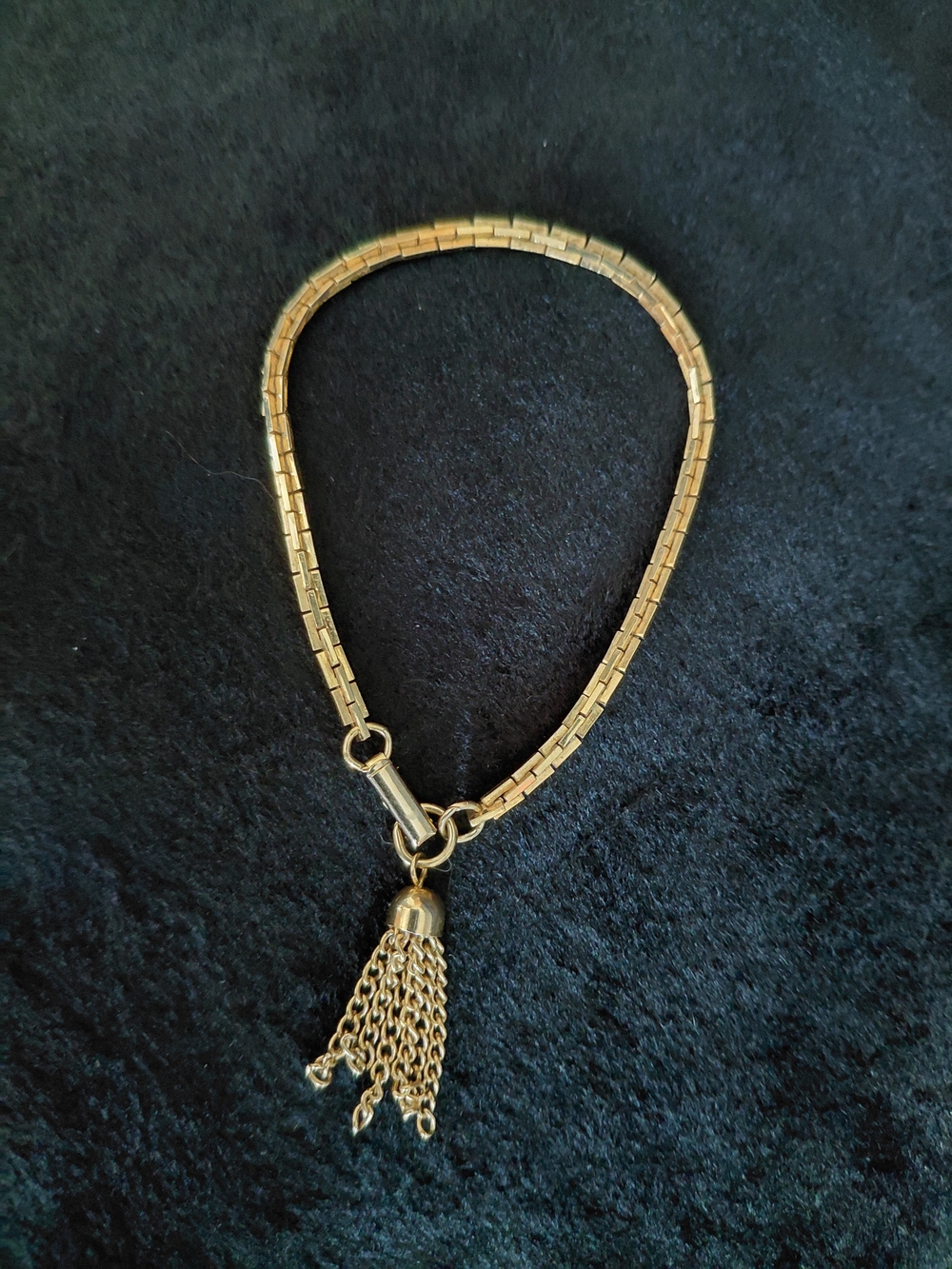 Sarah Coventry Gold-Tone Chain Bracelet with Tassel Charm